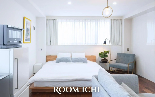 THE Root 2 HOTEL