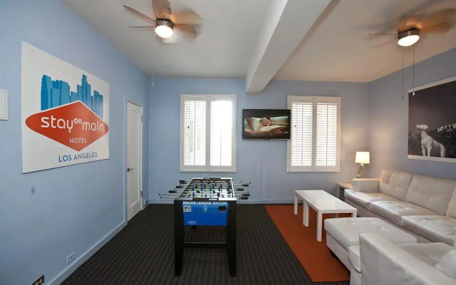 hotelImage