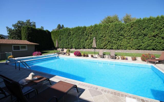 Clarance House Vacation Home