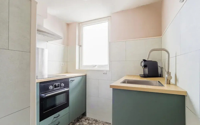 Vacation Home 450 m From the Beach