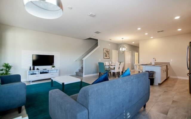 Champions Gate by CozyKey