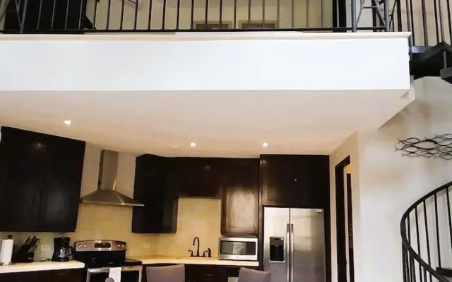 Las Catalinas Loft 22