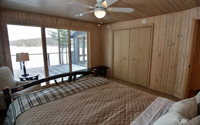 Serenity on Lake Owen