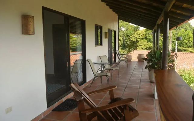 Refugium Silent Wings With Natural Pool