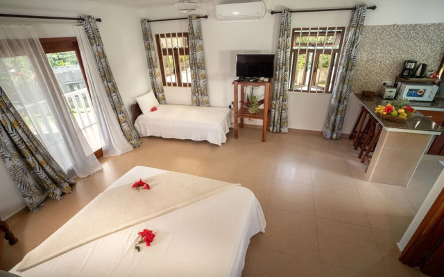 La Maison Hibiscus