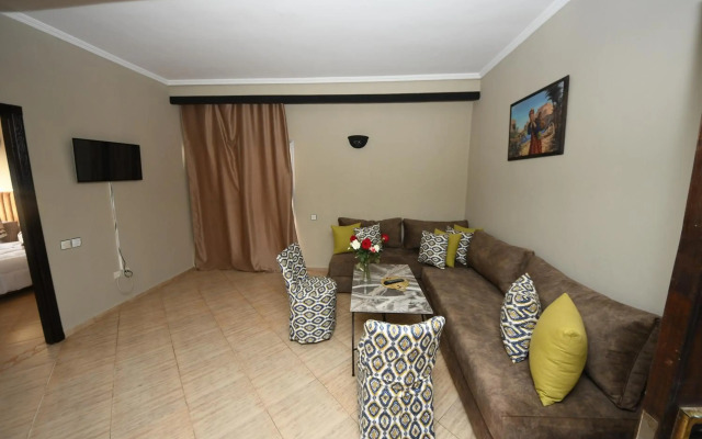 Aparthotel Agyad