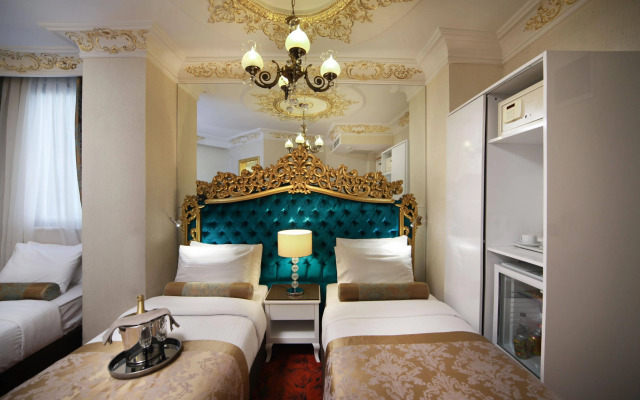 White Monarch Hotel