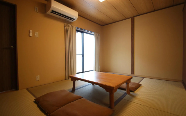 HARUYA Naramachi - Hostel