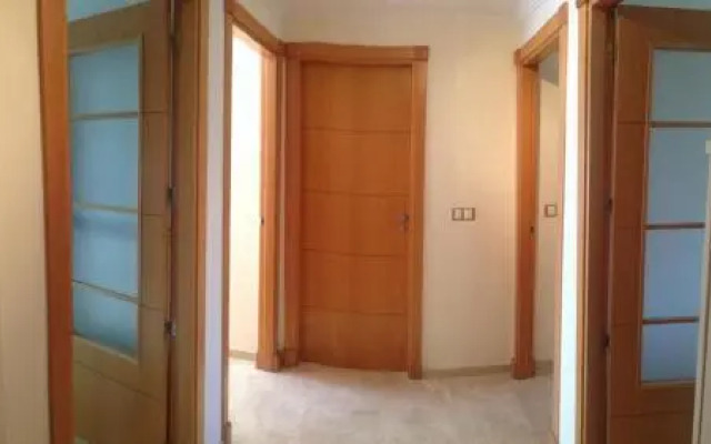 2010-Superb apt 2 bedrooms in complex with pool