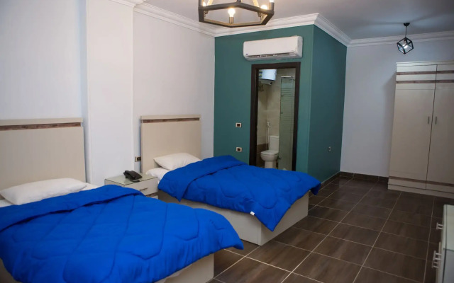 Hayat Pyramids View Hotel