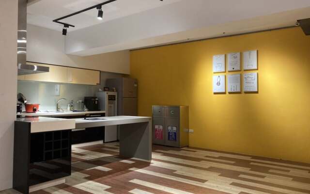 Owl Hostel