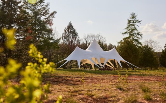 Hôtel UNIQ - Domaine Saint-Bernard