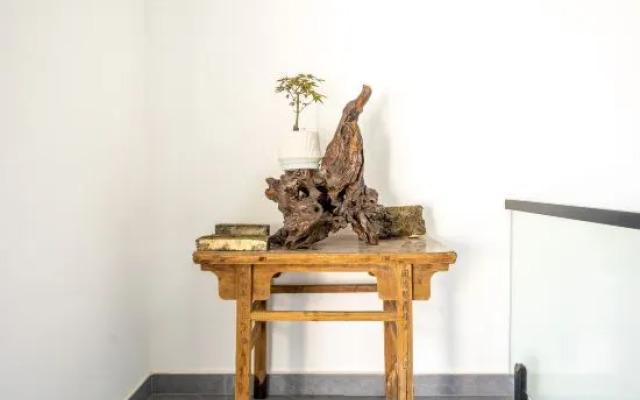 Wanfeng Village Homestay (North High-speed Railway Station)