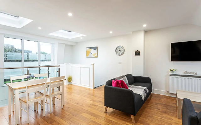 St. Johns Hill Penthouse