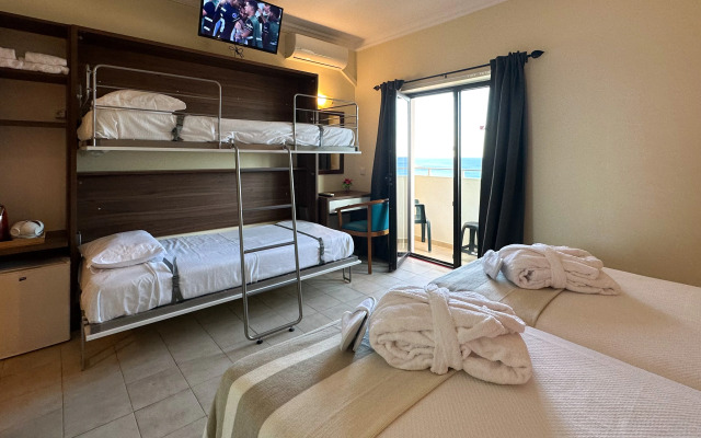 Hotel Avenida Praia
