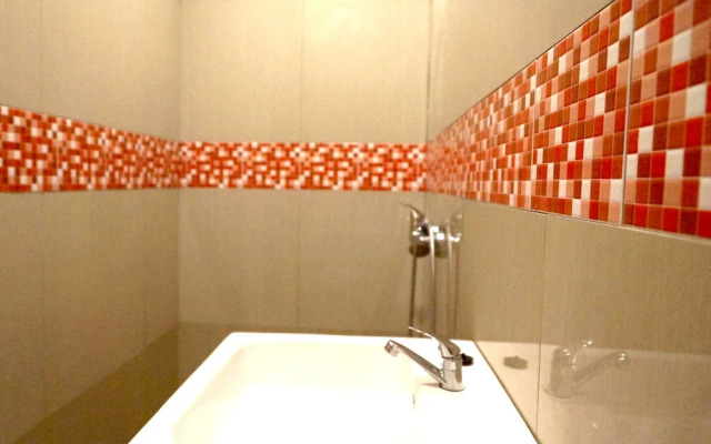 Oyo 1489 Simona Hotel