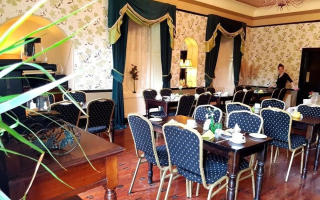 Royal Spa Hotel