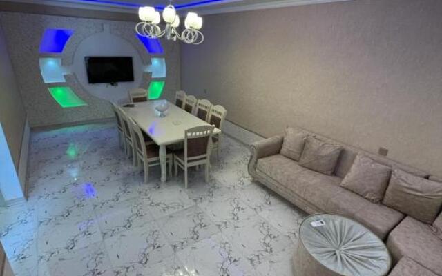 Friend's House