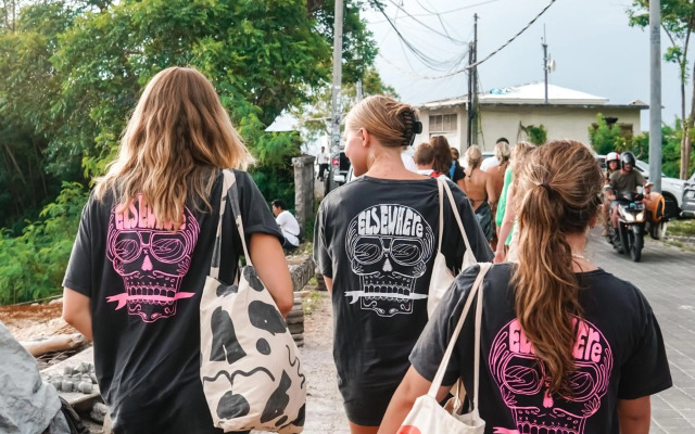 Surf & Party - Hostel Somewhere Else