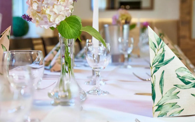 Hotel Restaurant Lindenhof