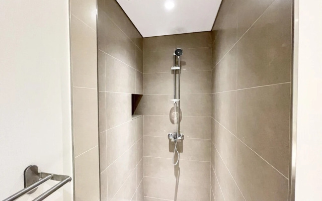 Dubai Hills Stunning & New - 1bedroom