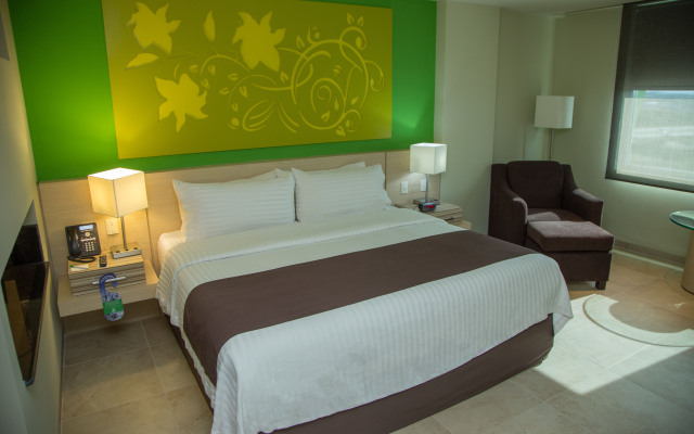 Holiday Inn Coatzacoalcos, an IHG Hotel