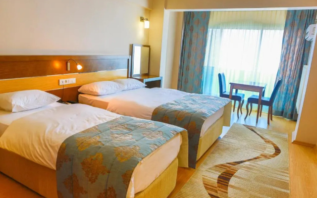 Perla Otel