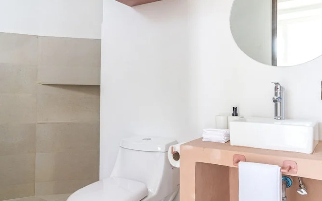 Casa Rosa by Domi Housing