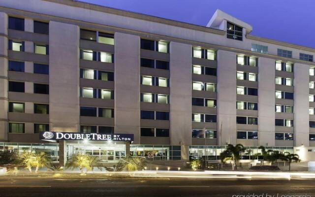 DoubleTree by Hilton Hotel Panama City - El Carmen