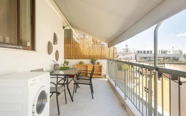Downtown 22sqm Green Nest King-Size Bed