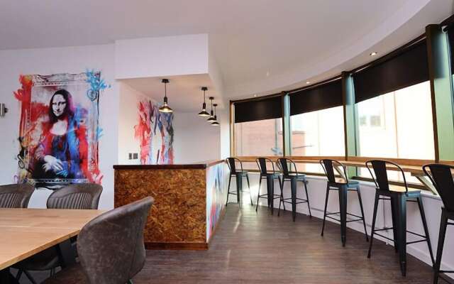 The Bling Hotel by UStay