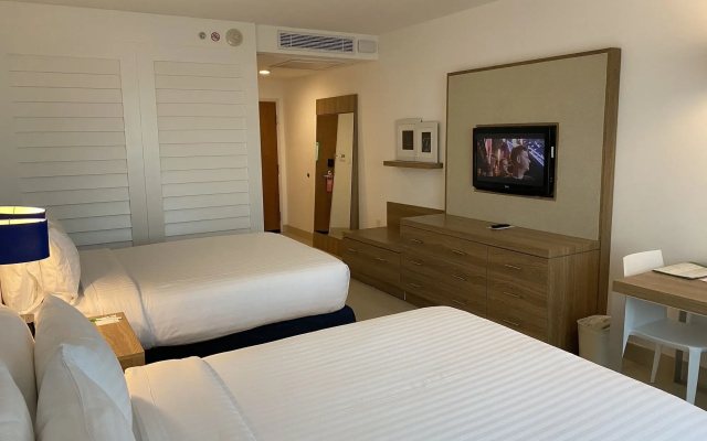 Holiday Inn Acapulco La Isla by IHG