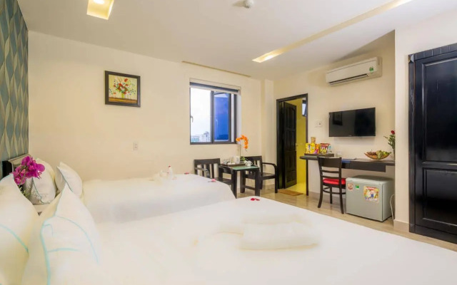 La Maison Da Nang Beach