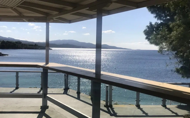 Akti Elia Villas