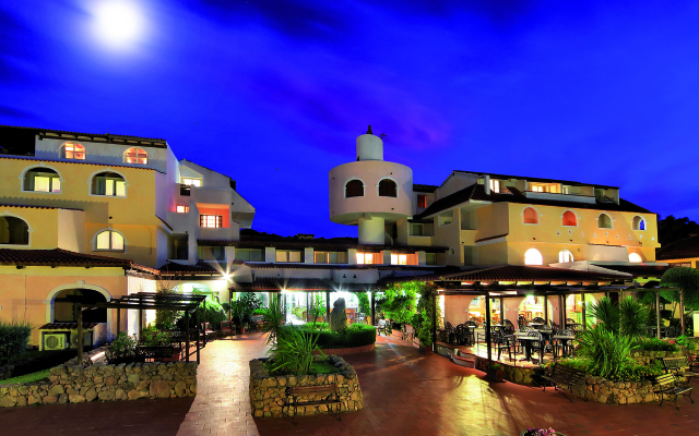 Colonna Beach Hotel Marinella