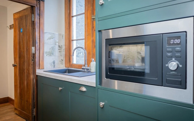 Watermouth Castle, West Tower Apartment