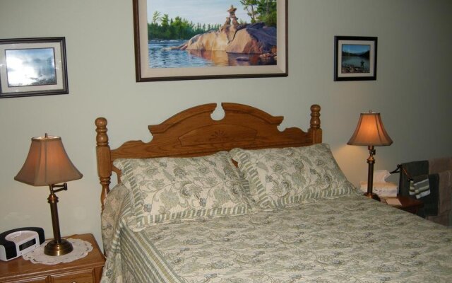 Tucked Inn the Harbour Bed & Breakfast