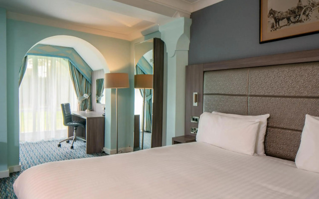 London Chigwell Prince Regent Hotel, BW Signature Collection