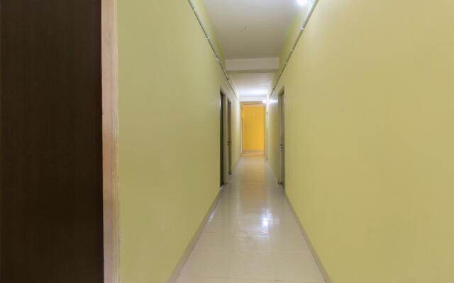 OYO Flagship 64791 Renuka Complex
