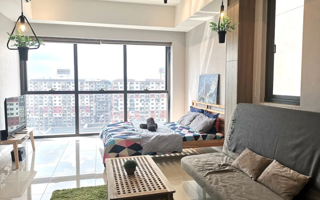 Icon City Premier Suites by WeCare