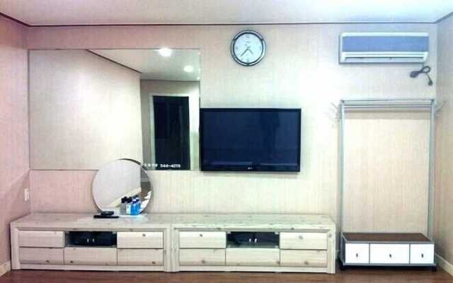 Songnisan Grand Hotel & Condo