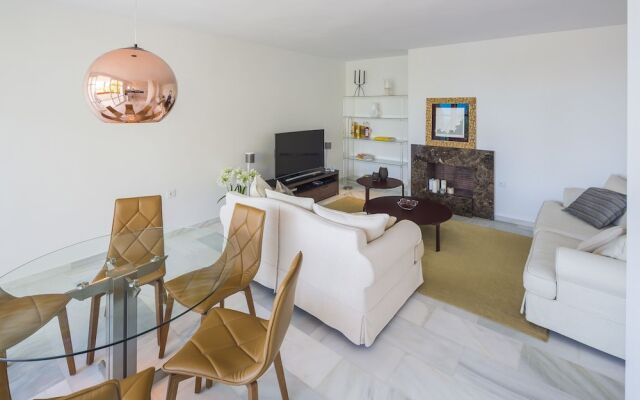 Marbella Real 2 bedroom seaside