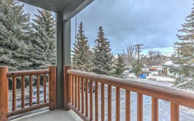 Park City Powder Pointe B106