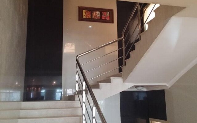 Rina Suites