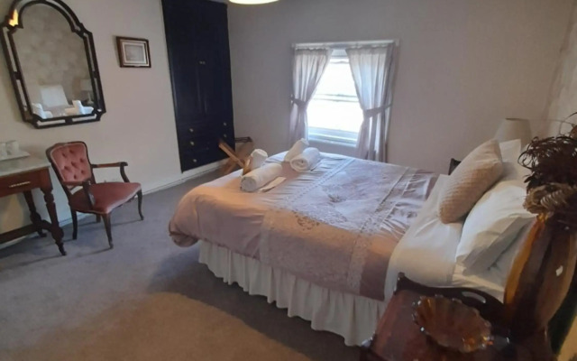 Bank House Hotel