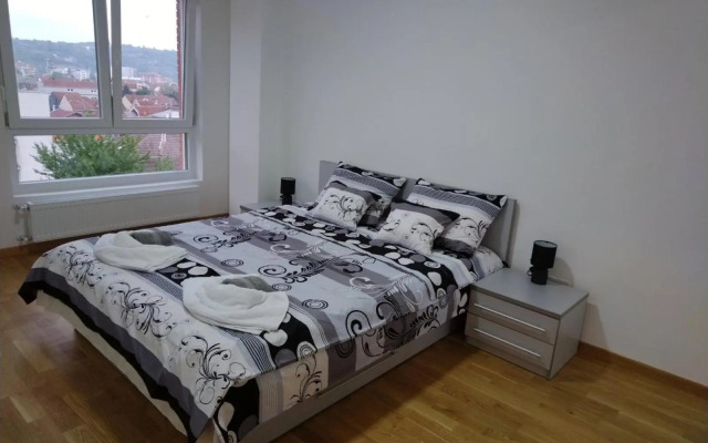Apartman Tara