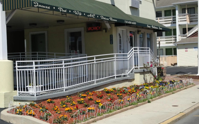 Sea Palace Inn