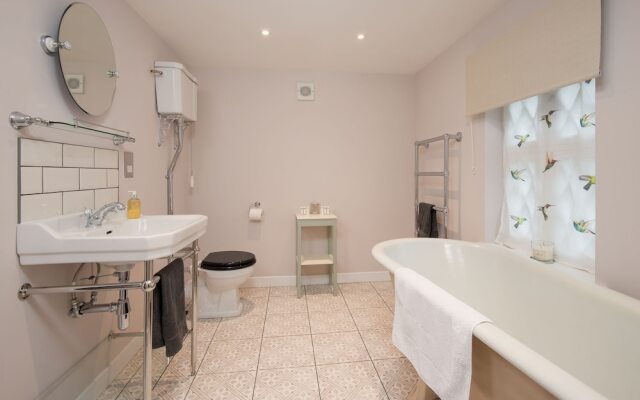 East Gatehouse Lodge