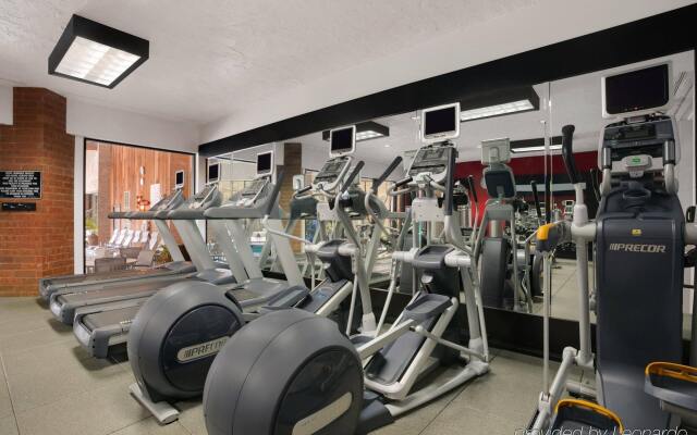 Crowne Plaza Columbus North- Worthington by IHG