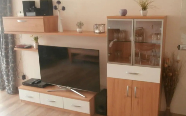 152 in the Trafalgar House